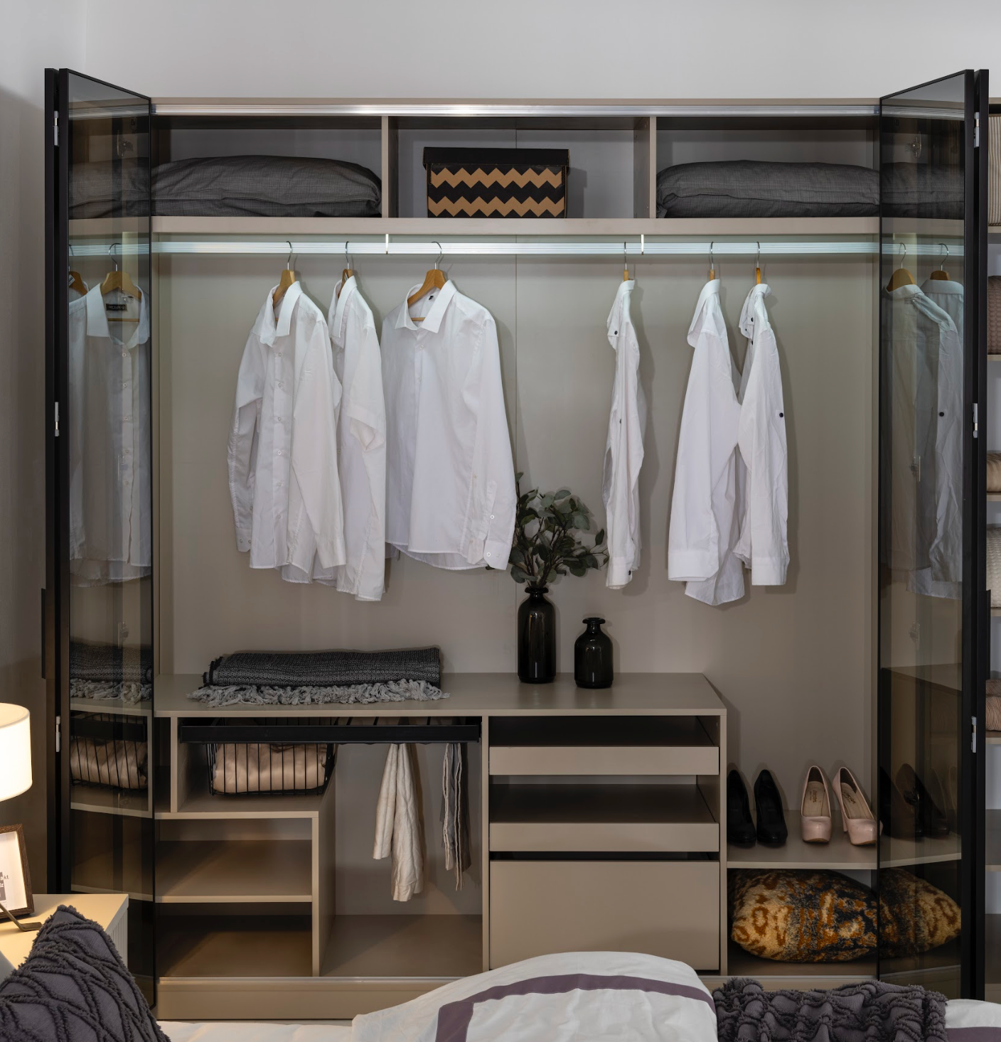 Dulap Ducale 4 usi, 200 cm