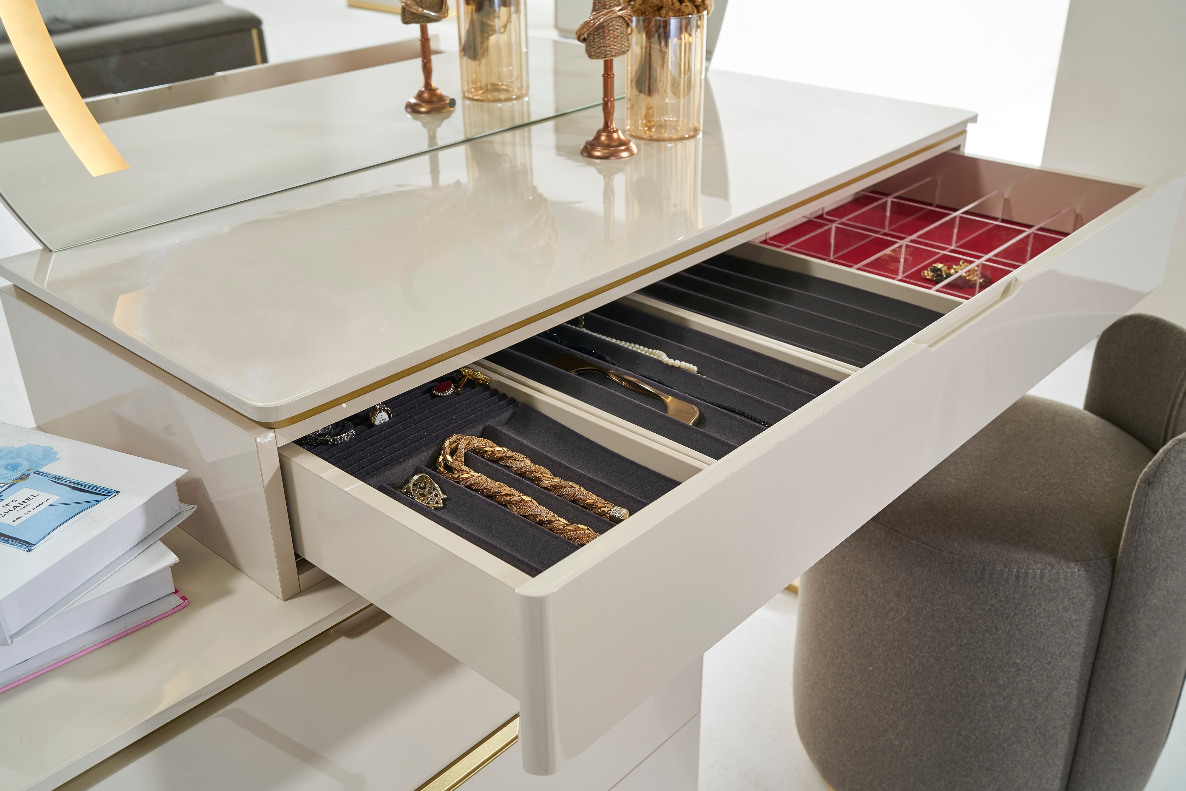 Masă de toaletă cu oglindă Vegas