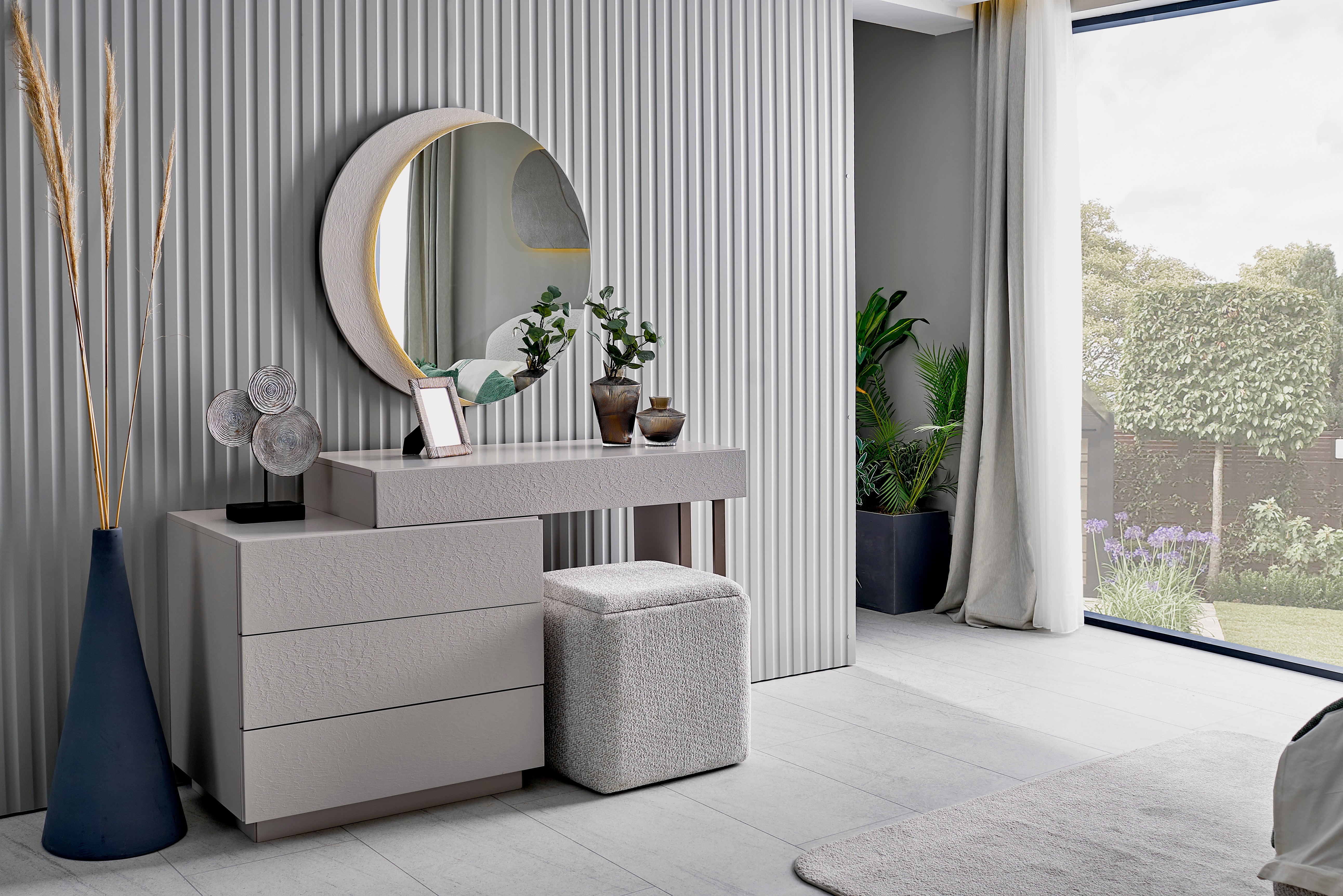 Masa de toaleta cu modul de sertare si oglinda Savoy Alpin