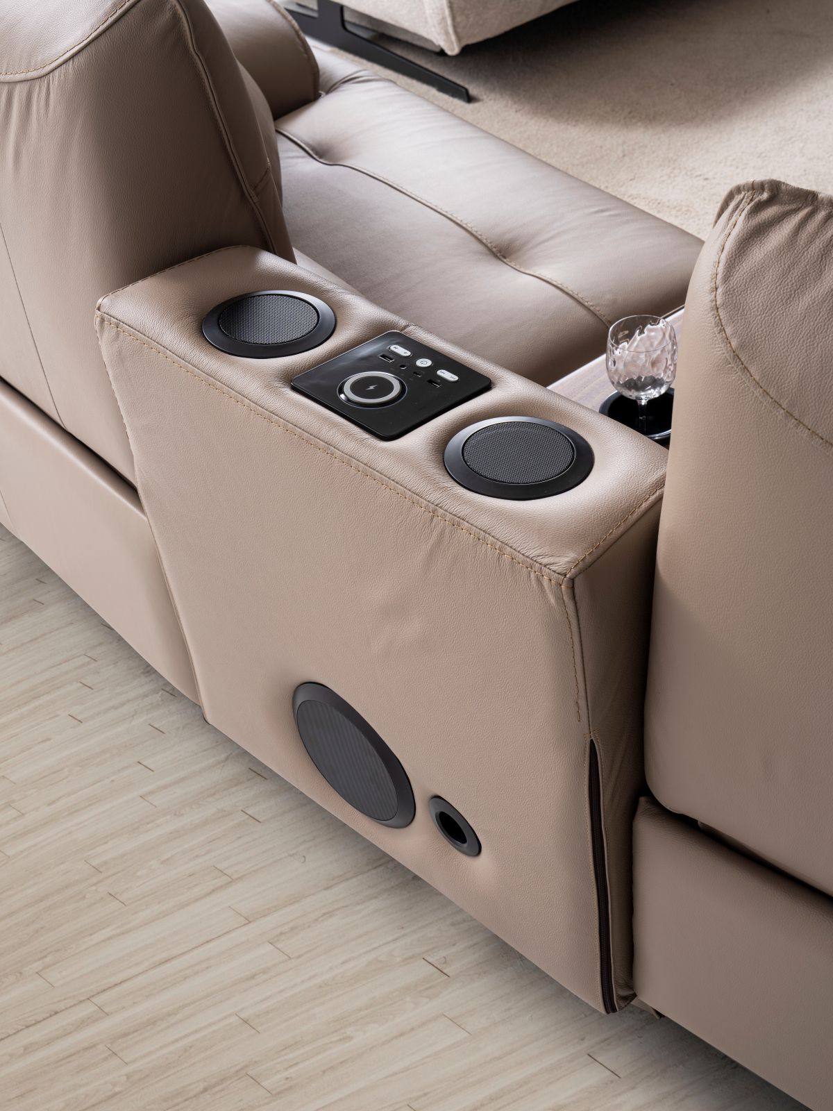 Consola Parma, trapezoidala