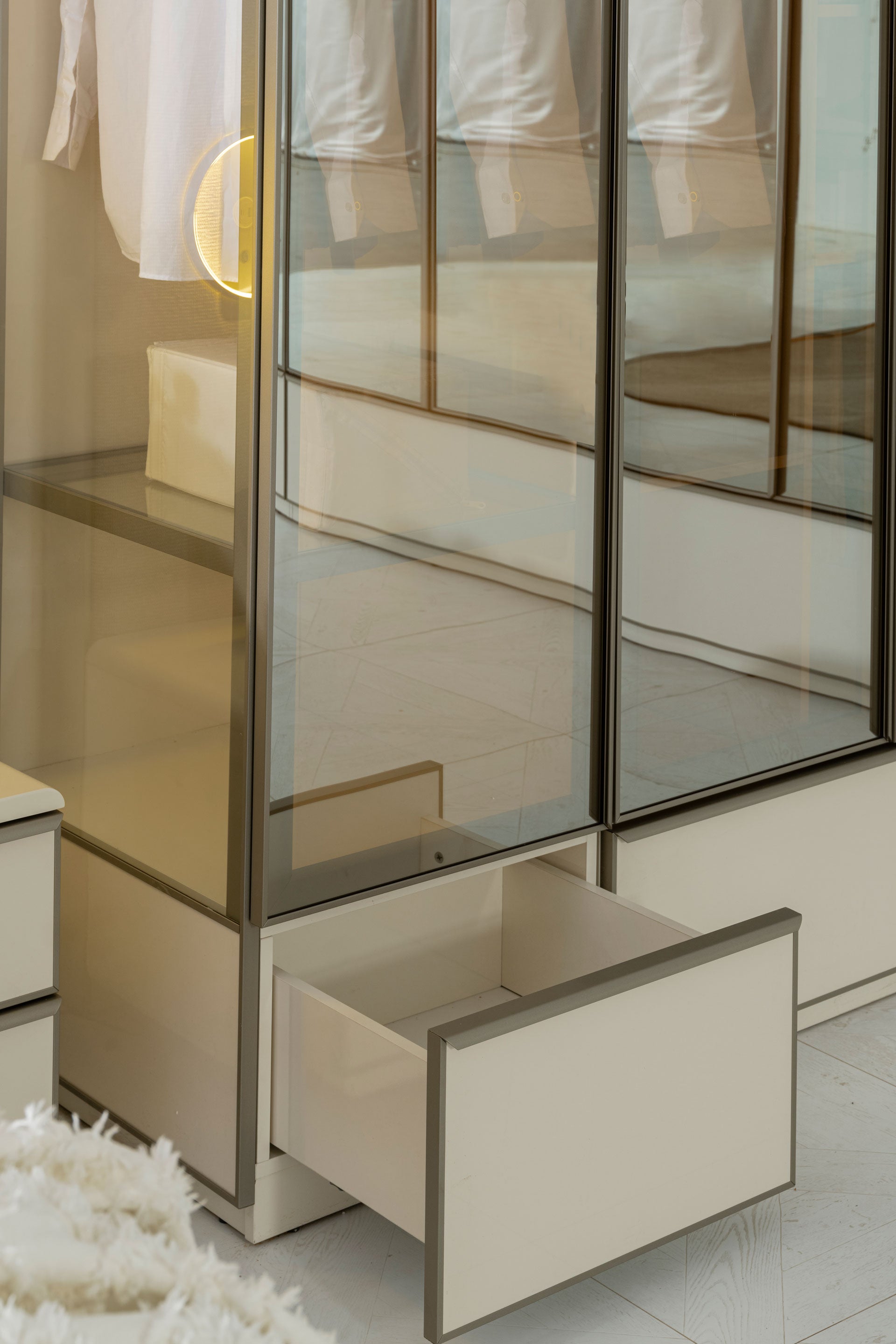 Dulap Dallas 4 usi, 200 cm