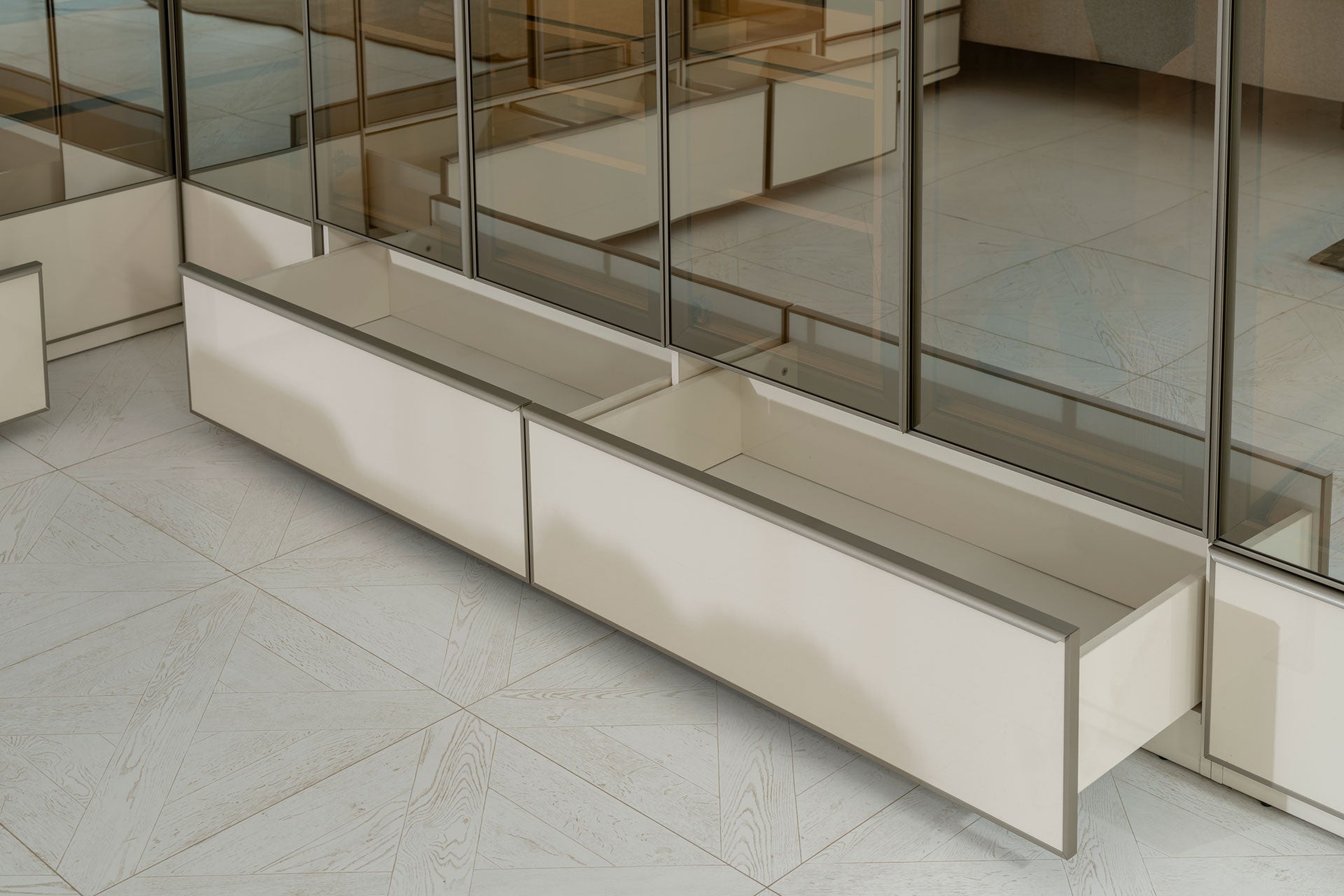 Dulap Dallas 4 usi, 200 cm